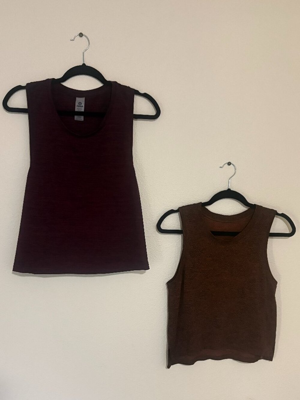 Lululemon + Mono B (NWT) Tank Bundle of 2